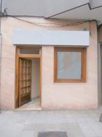 Local Com. en venta en Grado, 2 despachos. photo 0