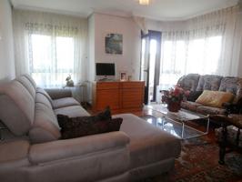 Piso en venta en Grado, 3 dormitorios. photo 0