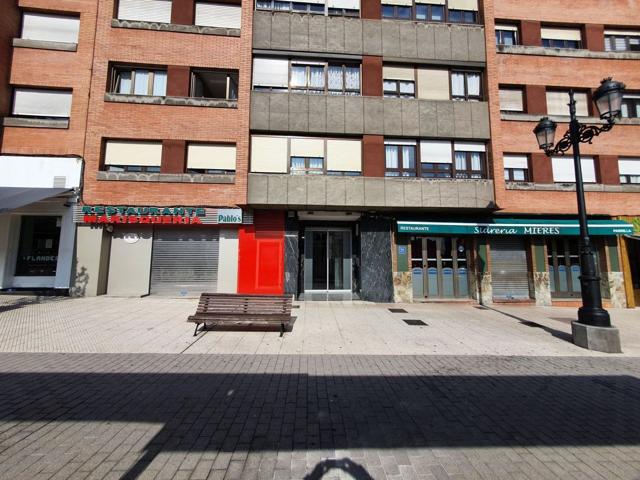 Local Com. en venta en El Milán. photo 0