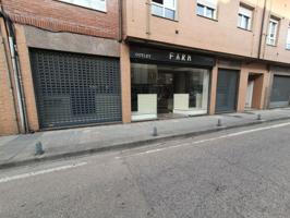Local Com. en alquiler en Grado, 1 despacho. photo 0