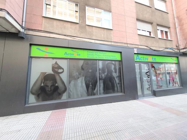 Local Com. en alquiler en Grado, 4 despachos. photo 0