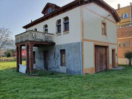 Casa en venta en Grado, 4 dormitorios. photo 0