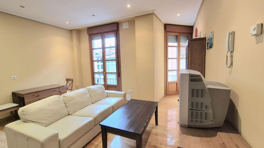 Piso en venta en Grado, 2 dormitorios. photo 0