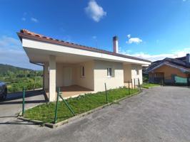 Casa en venta en Soto del Barco, 3 dormitorios. photo 0
