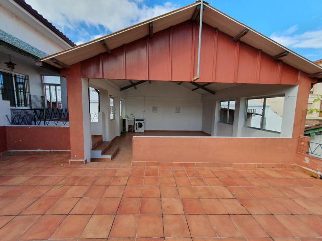 Casa en alquiler en Grado, 4 dormitorios. photo 0