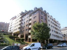 Local Com. en venta en Montecerrao. photo 0