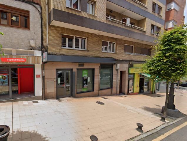 Local Com. en venta en Ciudad Naranco. photo 0