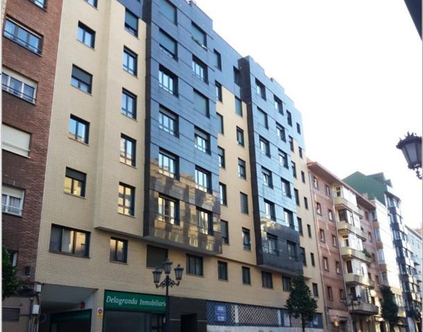 Local Com. en venta en Oviedo. photo 0
