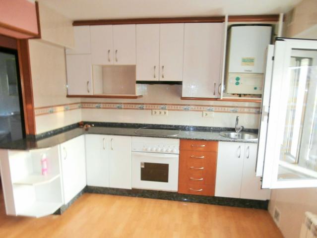 Piso en venta en Grado, 3 dormitorios photo 0