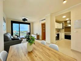 Fantástico apartamento con terraza y vistas al mar, piscina, padel, aire acondicionado, muebles photo 0