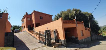 Casa En venta en Sant Pere De Vilamajor photo 0