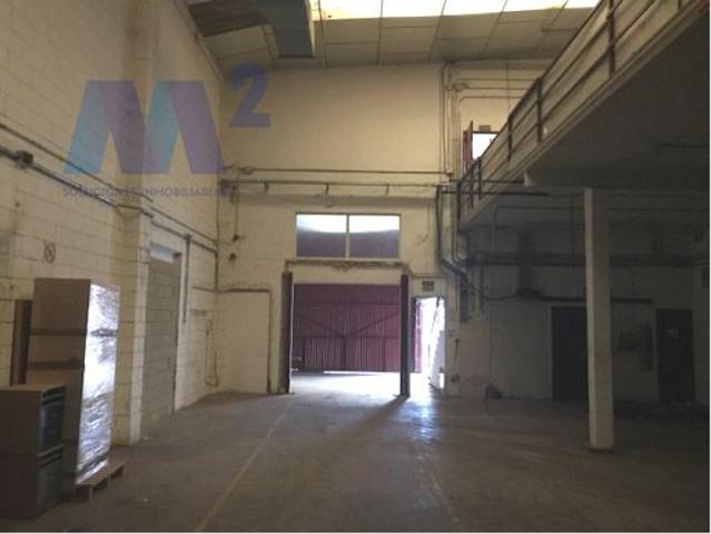 NAVE INDUSTRIAL DE 711 m² EN VENTA ORIGEN BANCARIO photo 0