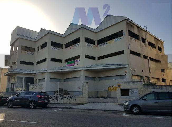 NAVE INDUSTRIAL DE 3.899 m² EN VENTA ORGIGEN BANCARIO photo 0