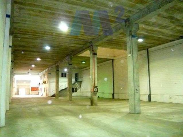 NAVE INDUSTRIAL-COMERCIAL FACHADA EN ALQUILER photo 0