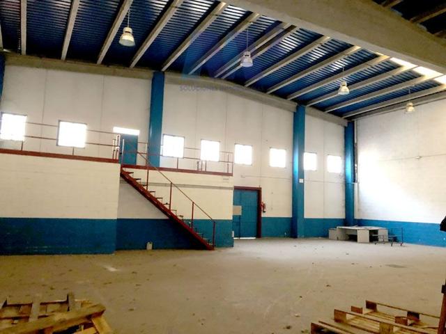 NAVE INDUSTRIAL DE 767 m² EN VENTA ORIGEN BANCARIO photo 0