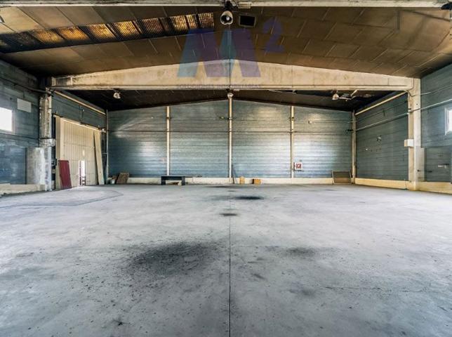 NAVE INDUSTRIAL DE 540 m2 EN VENTA ORIGEN BANCARIO photo 0