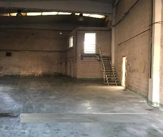 NAVE INDUSTRIAL DE 249 m² EN VENTA ORIGEN BANCARIO photo 0