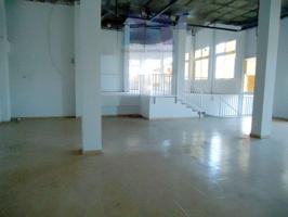 LOCAL COMERCIAL DE 251 m² EN ALQUILER photo 0