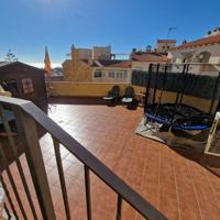 Piso con terraza en venta – Creixell photo 0