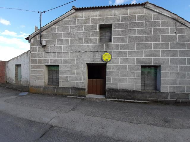 Casa de pueblo en venta en Fresneda de Cuéllar. Parcela 374 m². Ref. 1765 photo 0