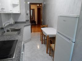 Piso 63 m2, 2 dormitorios, cocina equipada, salón-comedor, 1 baño. Terraza. Trastero y garaje
ZONA NUEVA RONDA INTERIOR-UNIVERSIDA photo 0