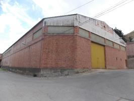 Industrial En venta en Avenida Del Segre, La Granja D'Escarp photo 0