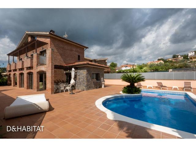 Casa en venta en Viladecavalls photo 0