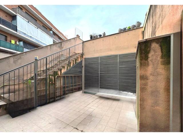 Piso en venta en Ca n'Aurell(08224) photo 0