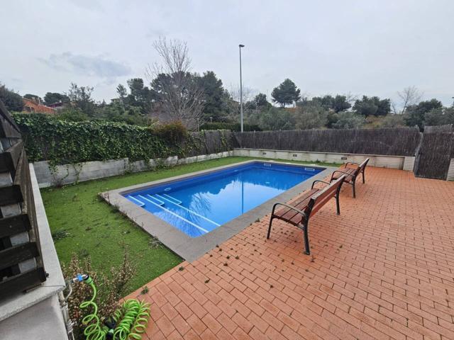 Magnífico dúplex en Viladecavalls – Espacioso, luminoso y con todas las comodidades photo 0