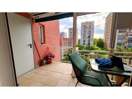 Piso en venta en Martorell photo 0
