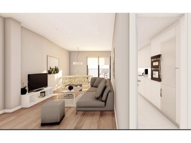 Piso en venta en Sant Pere(08225) photo 0