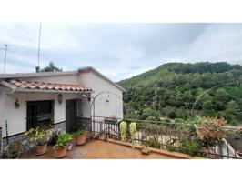 Casa en venta en Viladecavalls photo 0