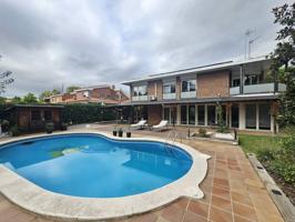 Casa en venta en Sant Quirze del Vallès photo 0