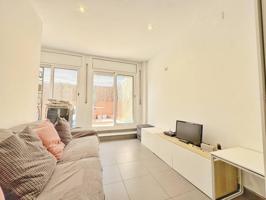 Loft en Venta en Marinel-lo Bosch photo 0