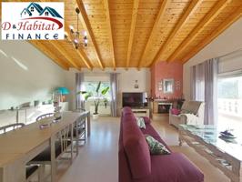 Casa en venta en Sant Muç-Castellnou-Can Mir photo 0