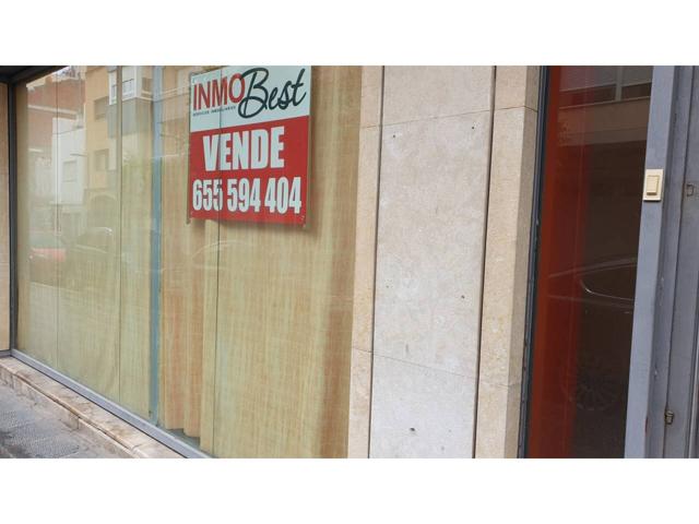local comercial a 100m del puerto de Benicarló con ENORME ESCAPARATE photo 0
