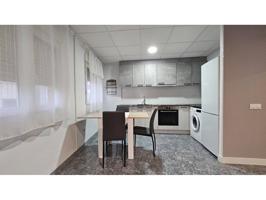 Amplio piso en venta totalmente reformado photo 0