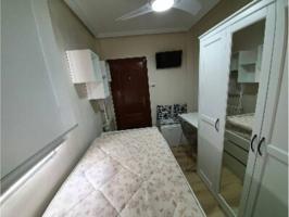 Habitacion en alquiler en Las Delicias photo 0