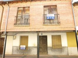 Casa adosada en venta en Villalón de Campos photo 0