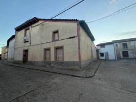 Casa en venta en Meneses de Campos photo 0