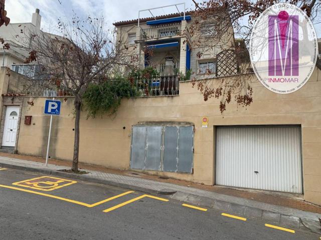 Can Roca - Castelldefels Oportunidad única de adquirir un edificio completo en el prestigioso barrio photo 0