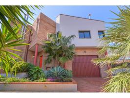 MARAVILLOSA CASA EN VILANOVA photo 0