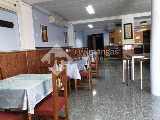 Venta de local comercial en Lucena photo 0