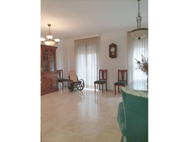 Casa en venta en Lucena photo 0