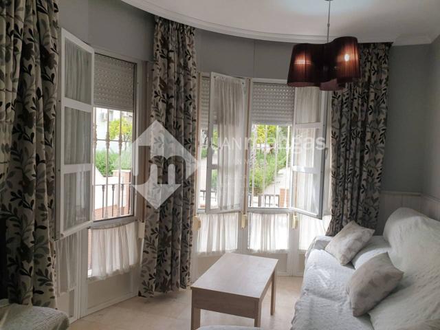 Venta de una casa en Lucena photo 0