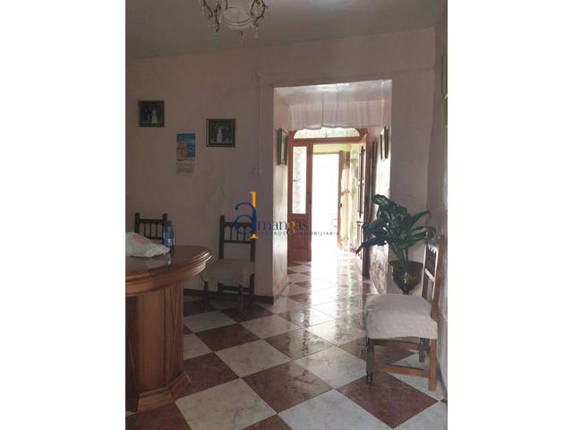 Venta de casa en Lucena photo 0