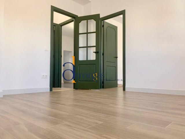 Venta de piso en Lucena photo 0