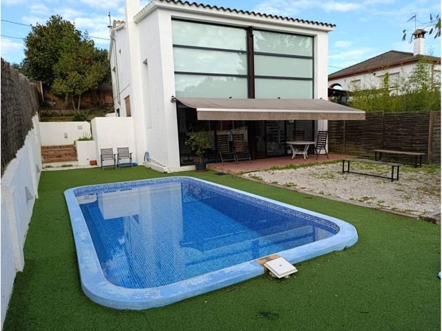 Venta - Chalet en Llagostera photo 0