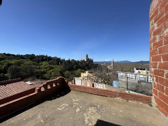 Casa con Vistas Espectaculares a la Catedral de Girona - ¡Proyecto Único! photo 0