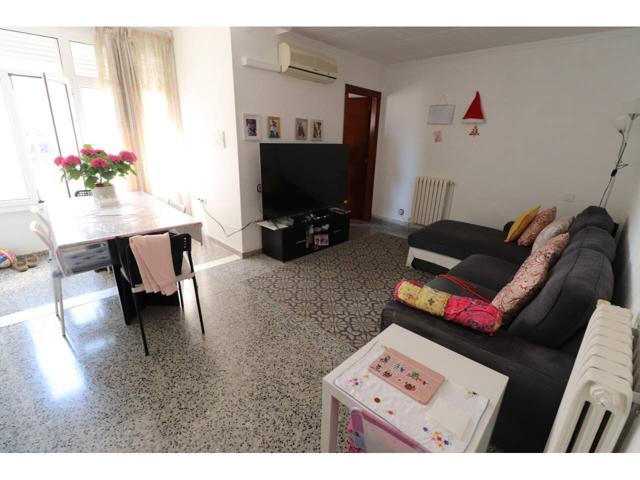 IDEAL FAMILIAS - AVDA. FRANCESC MACIA photo 0